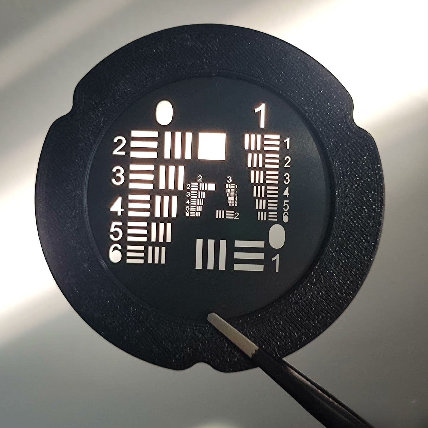 Clear Optical Path USAF Target (Hollow Pattern) – SyronOptics